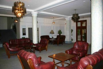 3 star hotel in Buda - Hotel Regina Budapest - lobby